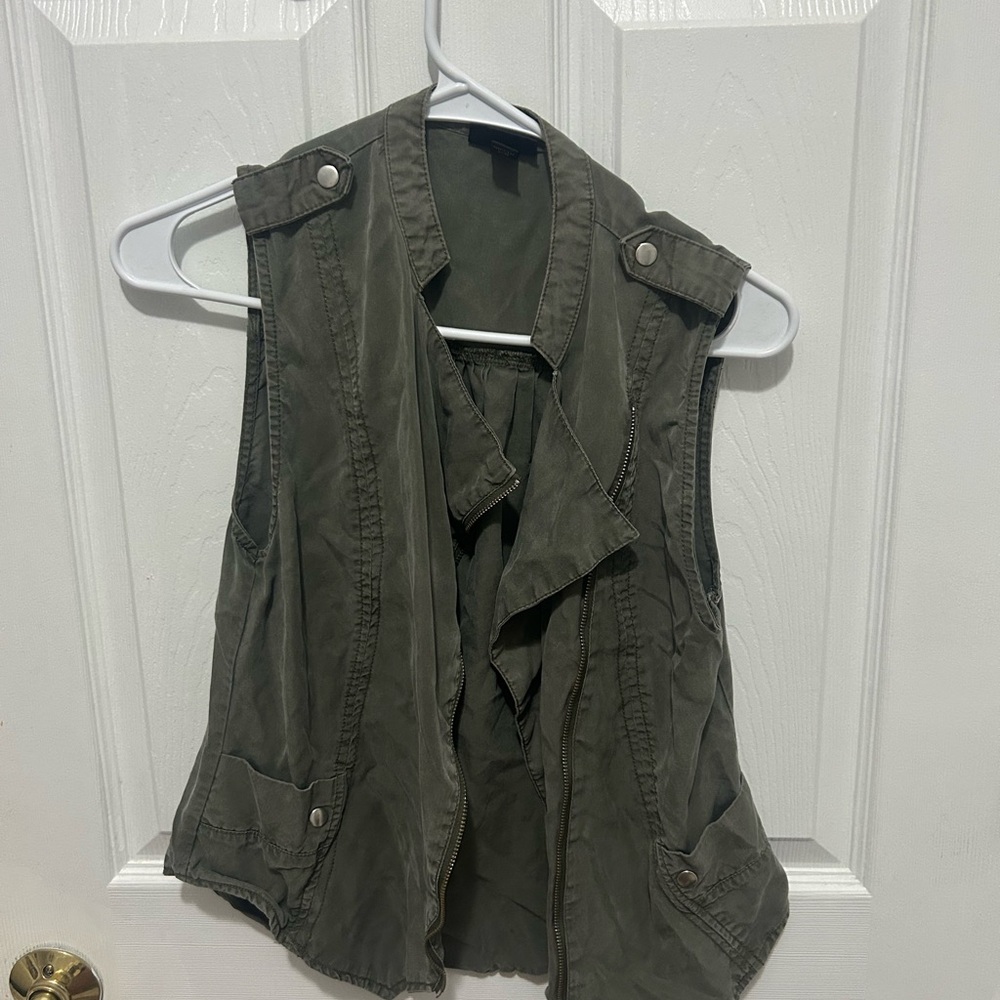 Olive Green Sleeveless Jacket